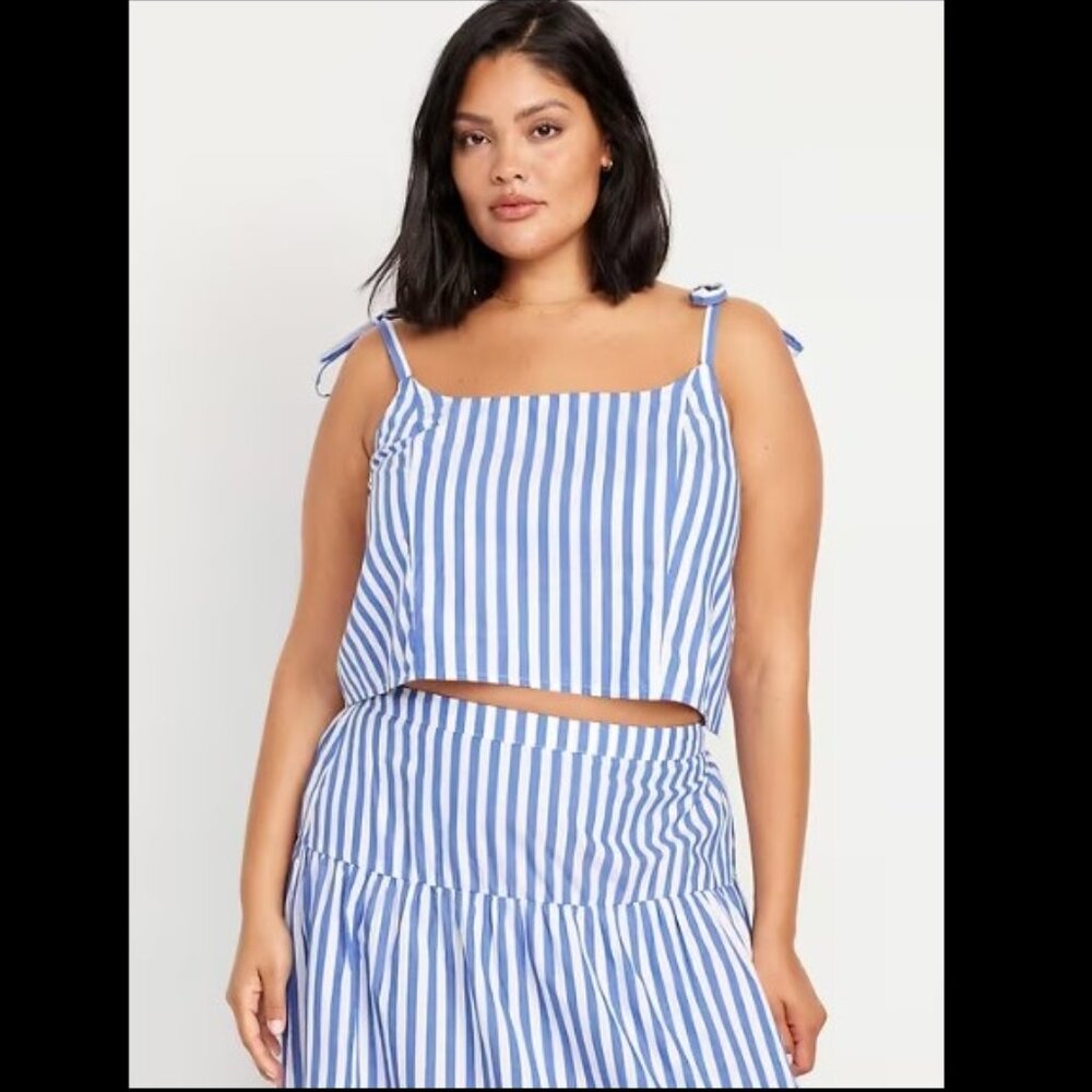 NWT Old Navy Cami Crop Top